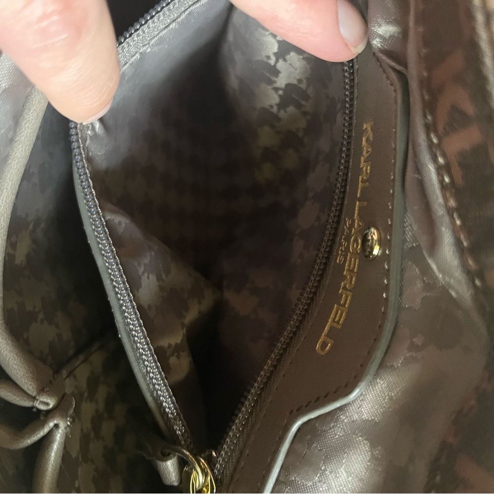 🤎✨ Karl Lagerfeld Paris Monogram Crossbody Bag ✨🤎 *cross-listed* - Picture 6 of 9
